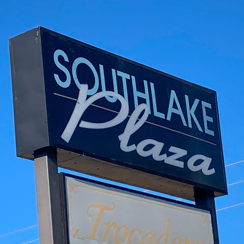 southlake-plaza